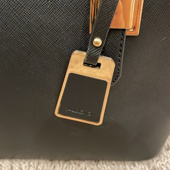 ALDO Black Shoulder Bag w/ Gold Hardware - Picture 2 of 6